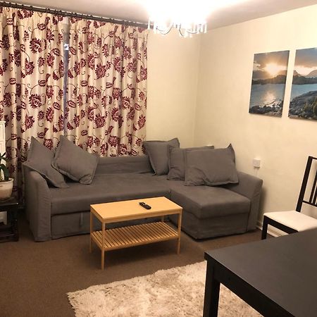Lovely One-Bed Apartment To Rent In Londra Exterior foto