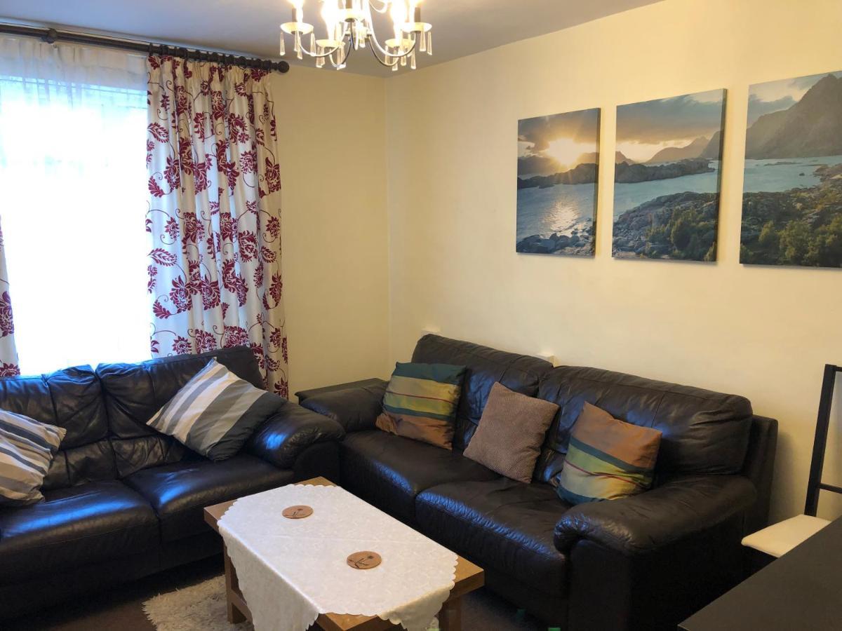 Lovely One-Bed Apartment To Rent In Londra Exterior foto